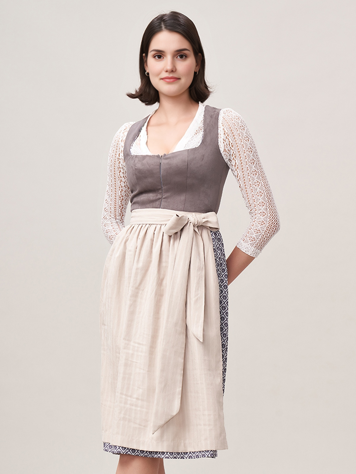 Elegantes graues Ehreer Dirndl