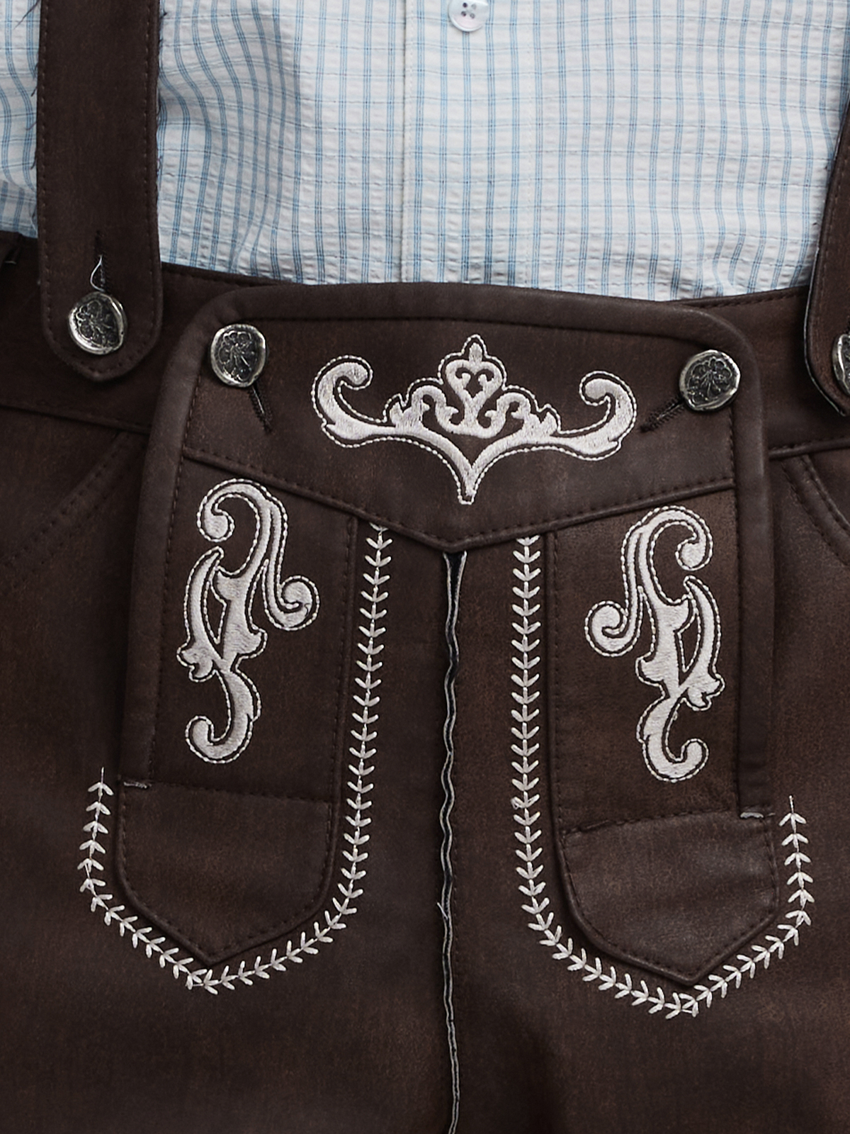 Dunkelblaues Samt-Dirndl mit traditioneller Schürze