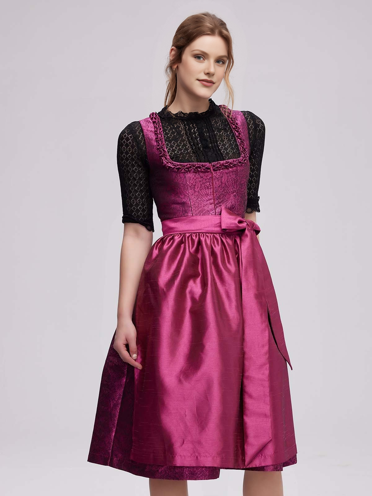 Dirndl Mann in Pink – stilvolle Eleganz für moderne Gentlemen